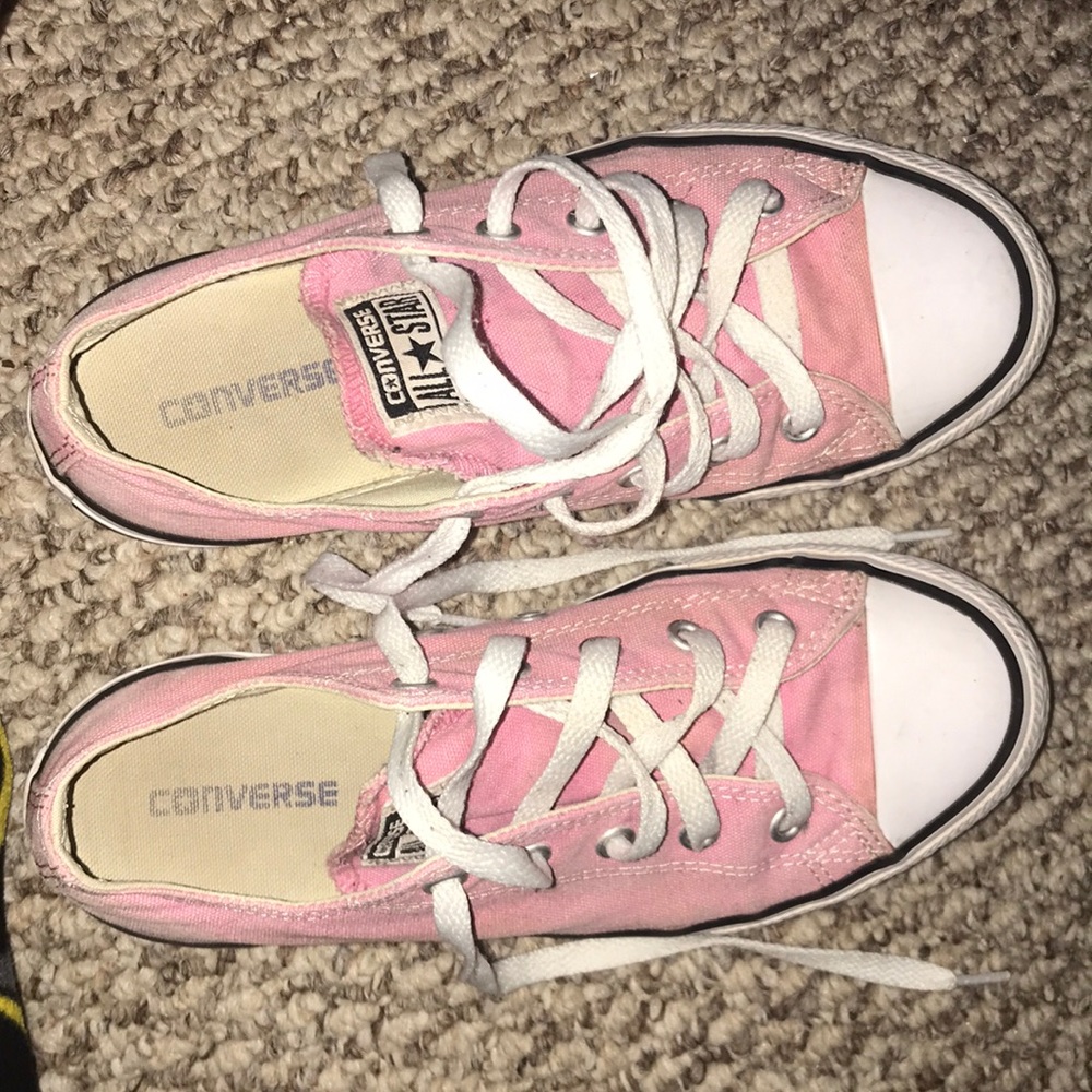 Converse - Picture 1 of 5